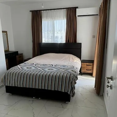 Penthouse Apartment *